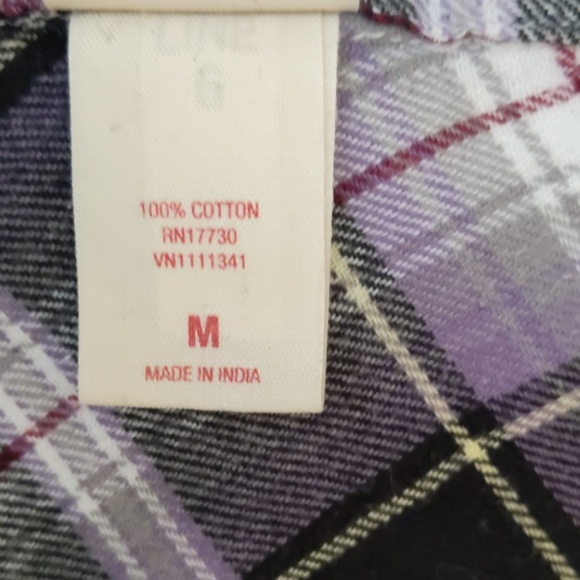 Long sleeve purple & black plaid flannel - Picture 5 of 7